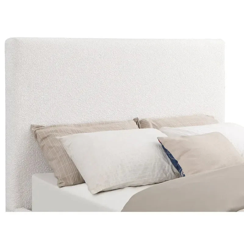 Letto King Size, Testiera a Pannello Imbottita, Base a Zoccolo Dorata, Avorio